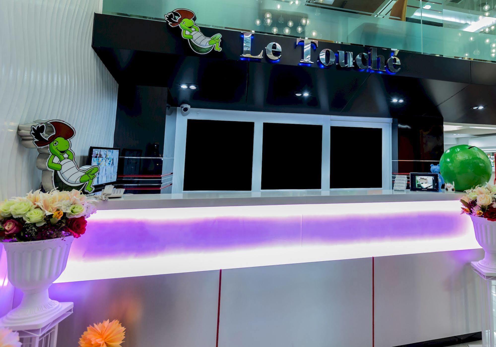 Le Touche Hotel Bangkok Exterior foto