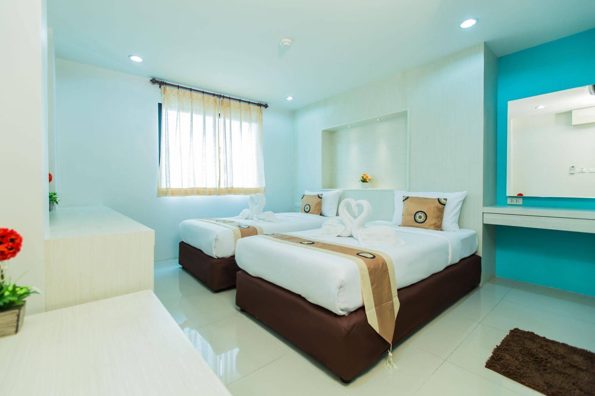 Le Touche Hotel Bangkok Exterior foto